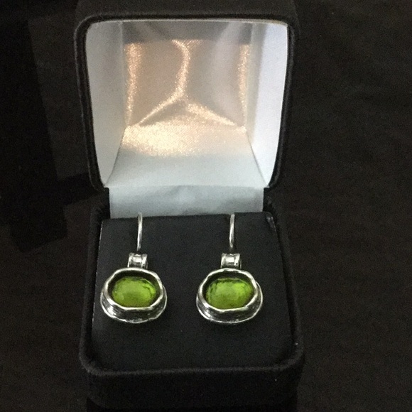 Silpada Jewelry - Vtg.925 Silpada SterlingSilver W/1 ctw PeridotEar